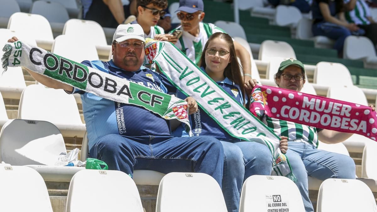 Grada Blanquiverde del Córdoba CF - Sporting de Gijón