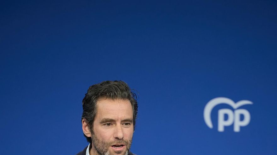 El portavoz del PP y vicesecretario de Cultura de la formación, Borja Sémper, ofrece una rueda de prensa posterior a la reunión del Comité de Dirección del Partido Popular, en la sede del partido, a 8 de enero de 2024, en Madrid (España).