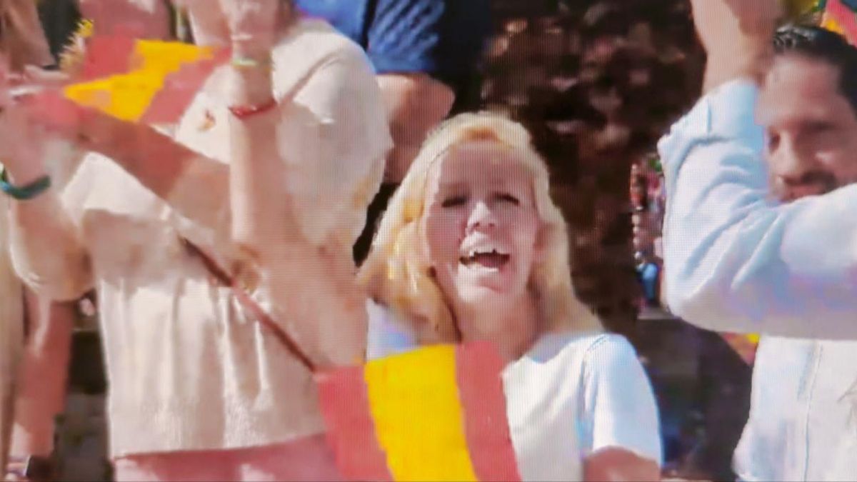 Rebeca Paniagua, en la concentración contra la amnistía celebrada el domingo en Santa Cruz de Tenerife.