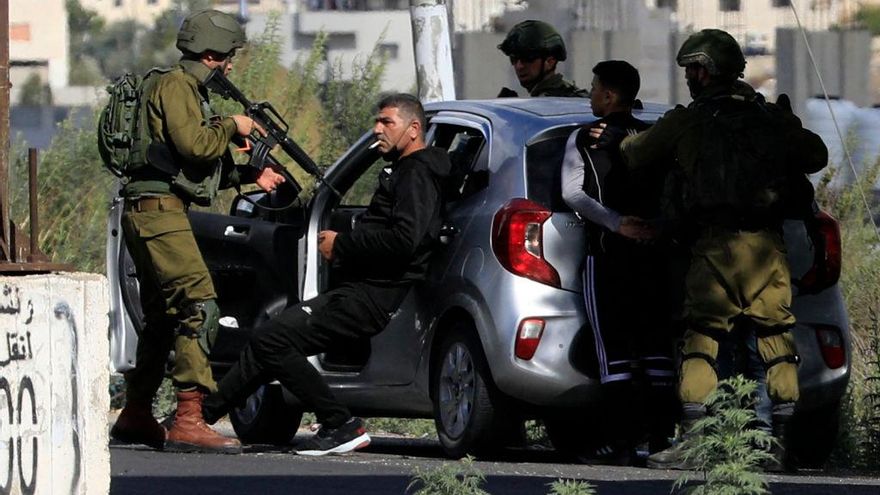 "Ni siquiera podemos cruzar la calle": la ciudad de Cisjordania partida en dos por orden del Ejército israelí