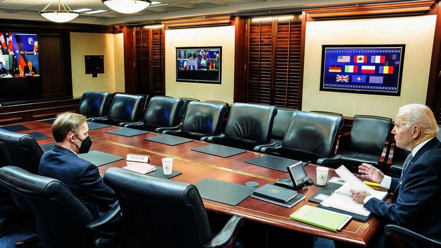 La UE aconseja a su personal no esencial salir de Ucrania ante las advertencias de EEUU de un ataque inminente de Rusia