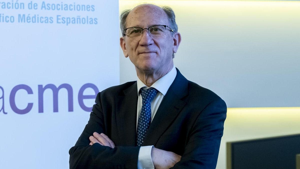 Javier García Alegría, médico internista: “Nunca debemos dejar que la IA decida quién entra en cuidados paliativos”