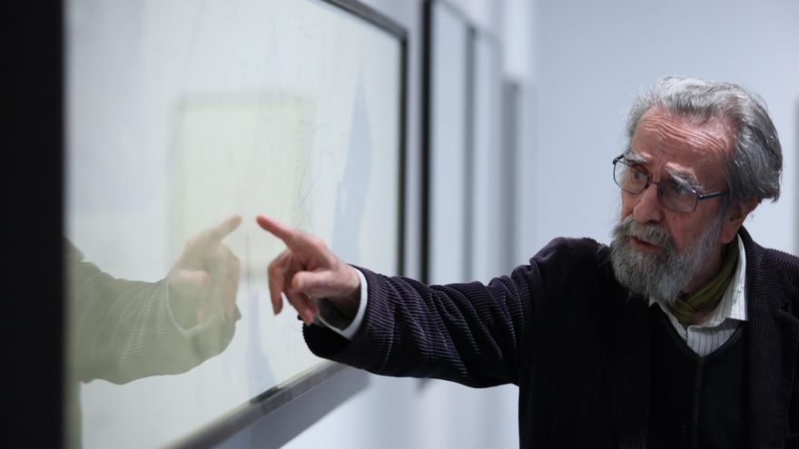 Isidoro Valcárcel: "La sociedad tiene el cerebro tan lavado que cuando ve mi obra piensa que es un disparate"