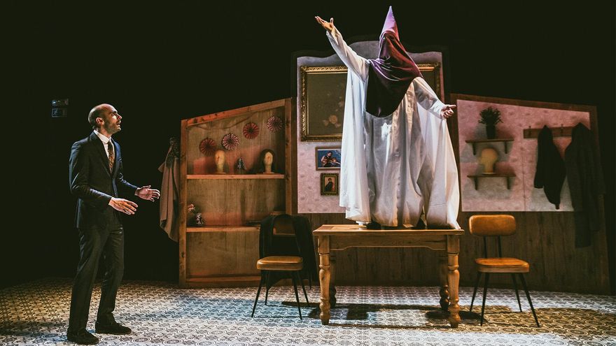 'Los Remedios', una obra que viaja al barrio de los años 50 en Sevilla, triunfa en Madrid y se asoma a los Max