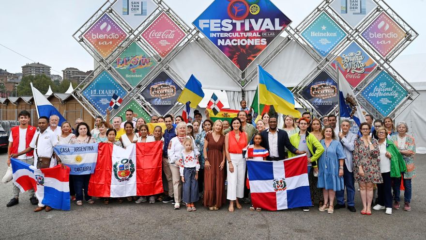 Inauguración del XVIII Festival Intercultural de Santander