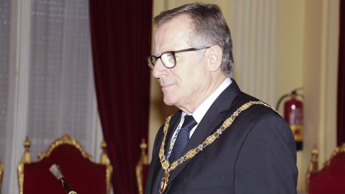 La Junta Electoral de Zona remite al TSJA el recurso de PP y Vox contra el nombramiento del presidente de Melilla de Cs