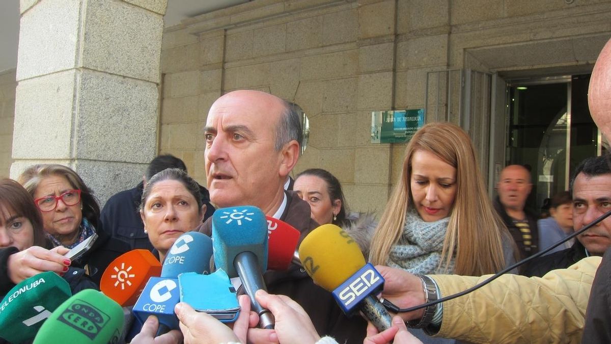El Ayuntamiento de Lepe "no está obligado" a llevar la luz y el agua al chare al prescribir el convenio