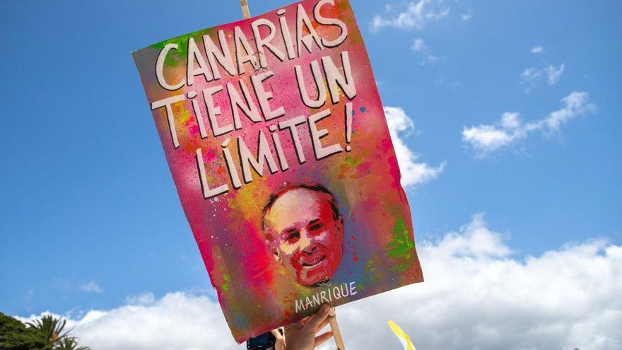 Canary Islands demand the end of mass tourism and the destruction of territory: ''We are not a theme park''