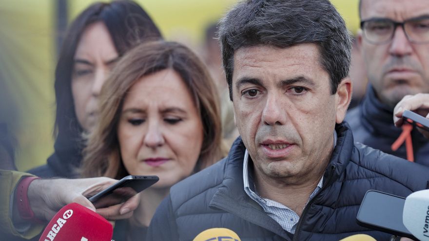 Carlos Mazón junto a la alcaldesa de València, María José Catalá, y la ministra de Ciencia Diana Morant