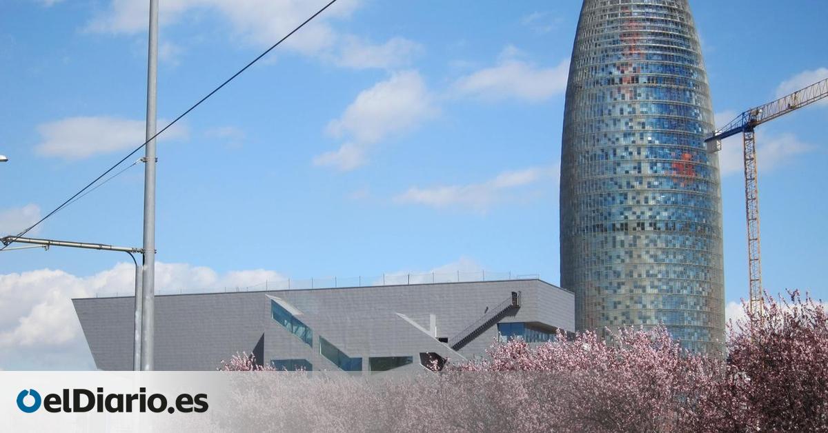 Se cumplen 20 años de la famosa torre de Barcelona que nadie llama por su verdadero nombre