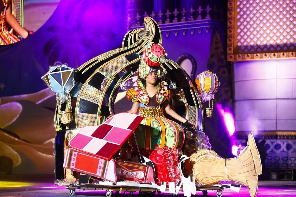 Gala de la Reina Infantil del Carnaval de 'Las mil y una noches'. FOTO: LpaCarnaval