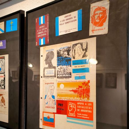 Exposición Pegatinas de la Transición