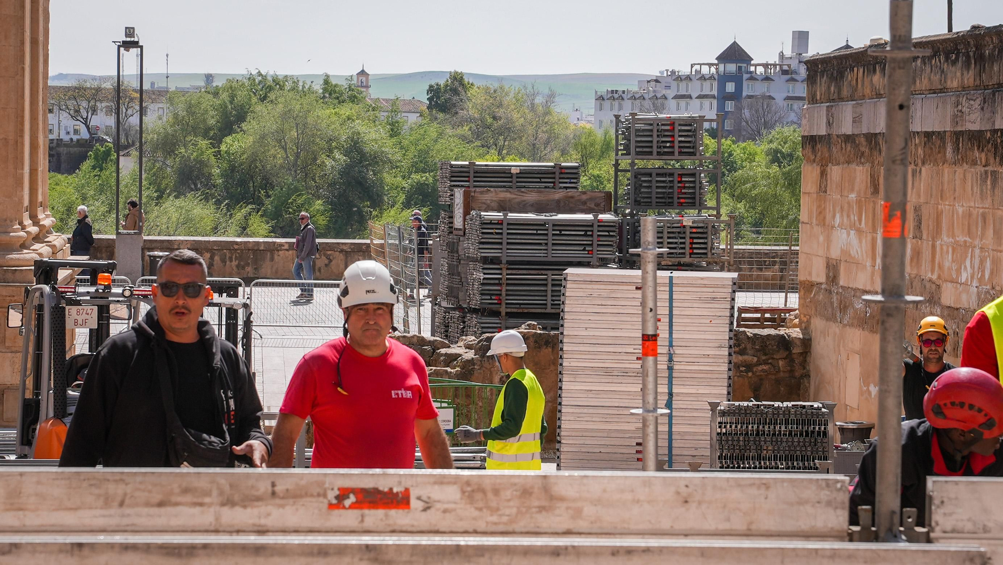 Montaje de la Carrera Oficial
