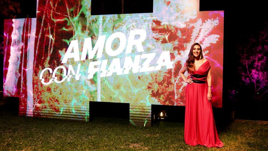 Netflix pone fecha a 'Amor con fianza', su reality de parejas con Mónica Naranjo