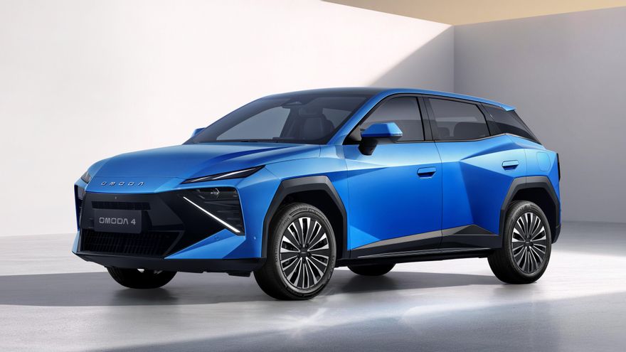 Omoda amplía su gama de SUV compactos con los nuevos Omoda 4 y 5