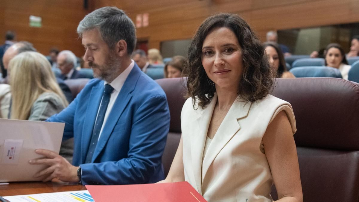 La oposición, a Ayuso a unos días de la visita del Papa: "¿Le ha dicho que intenta boicotear la regularización de migrantes?"
