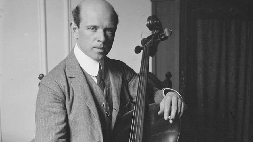Cuando los nazis intentaron borrar al violoncelista Pau Casals de un calendario