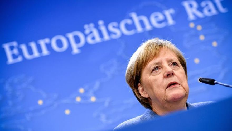 Merkel confía en que el Parlamento británico apruebe el acuerdo sobre el "brexit"
