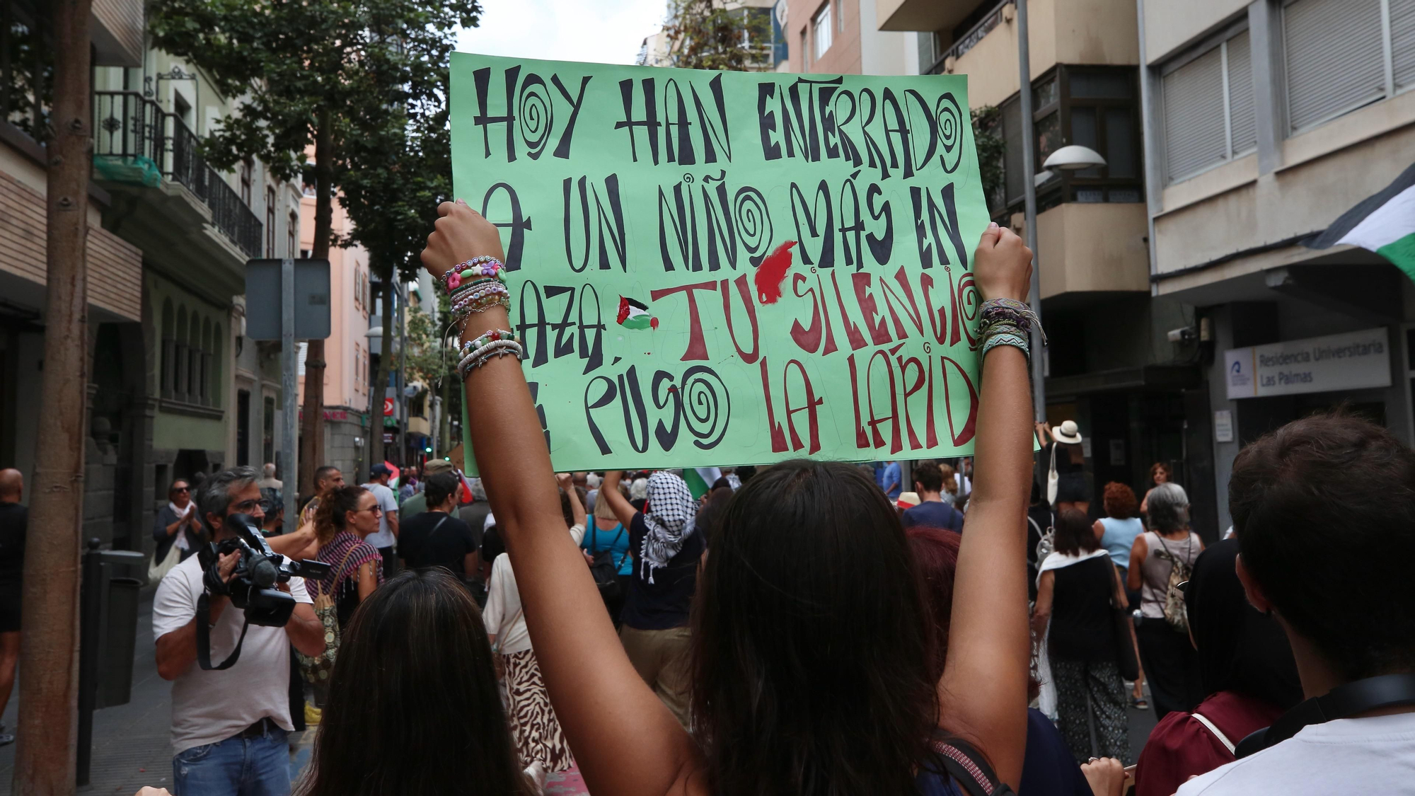 En imágenes || Manifestación en Gran Canaria en apoyo a Palestina
