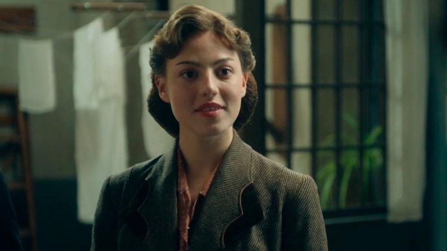 RTVE presenta a la nueva actriz de 'La Promesa', que siembra dudas sobre su vínculo con Carlo: "Escondemos algo"