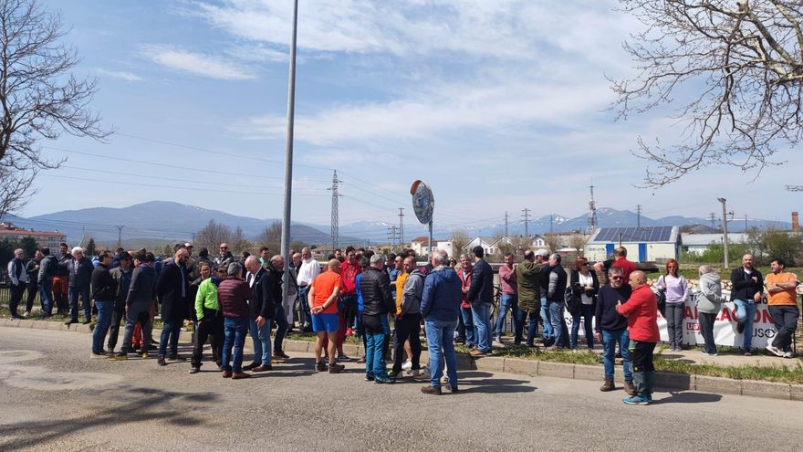 Sidenor prescinde de seis trabajadores y el comité espera "explicaciones" para adoptar medidas