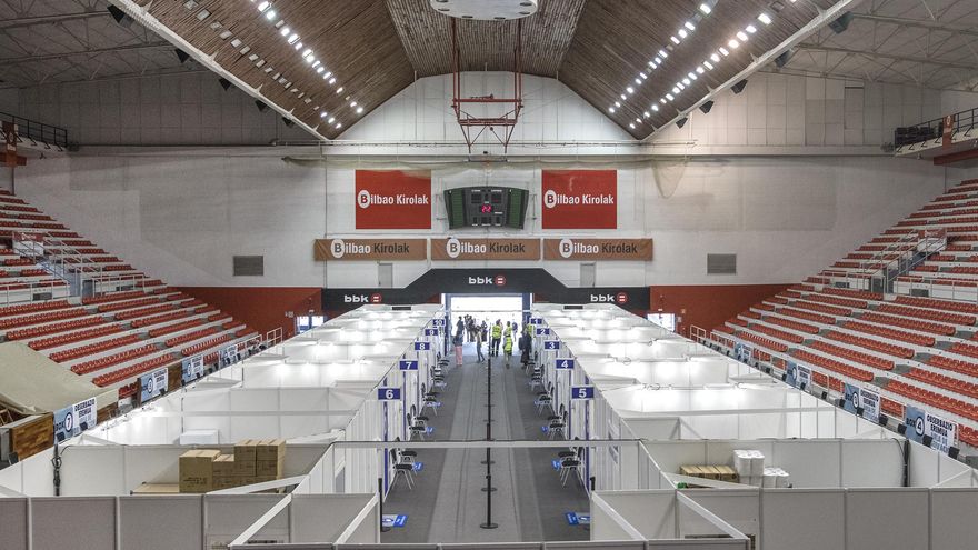 Euskadi promete vacunar "antes del verano" a los 980.000 mayores de 50 años con una dosis