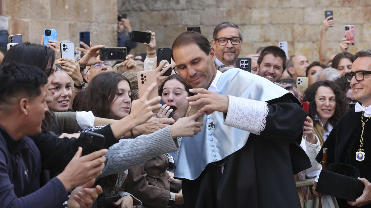 Nadal, doctor honoris causa en Salamanca: "Ningún objetivo deportivo está por encima de la formación"