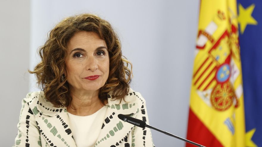 La ministra de Hacienda, María Jesús Montero. EFE/ Javier Lizón