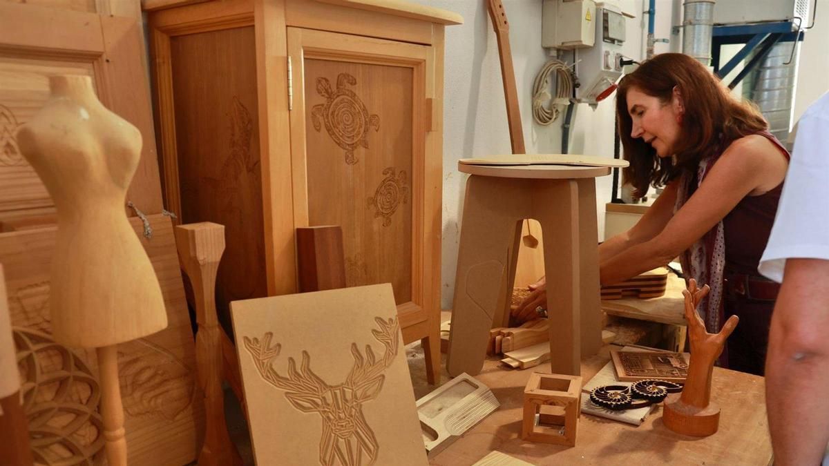 La Escuela de la Madera de Encinas Reales debutará en la Feria Hábitat Valencia con un proyecto de sus alumnos