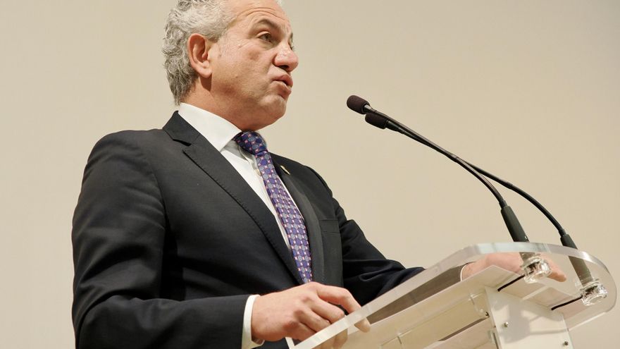 Archivo - El nuevo delegado del Gobierno en Castilla y León, Nicanor Sen, durante el acto de su toma de posesión, en la delegación del Gobierno de Valladolid, a 18 de diciembre de 2023, en Valladolid, Castilla y León (España).