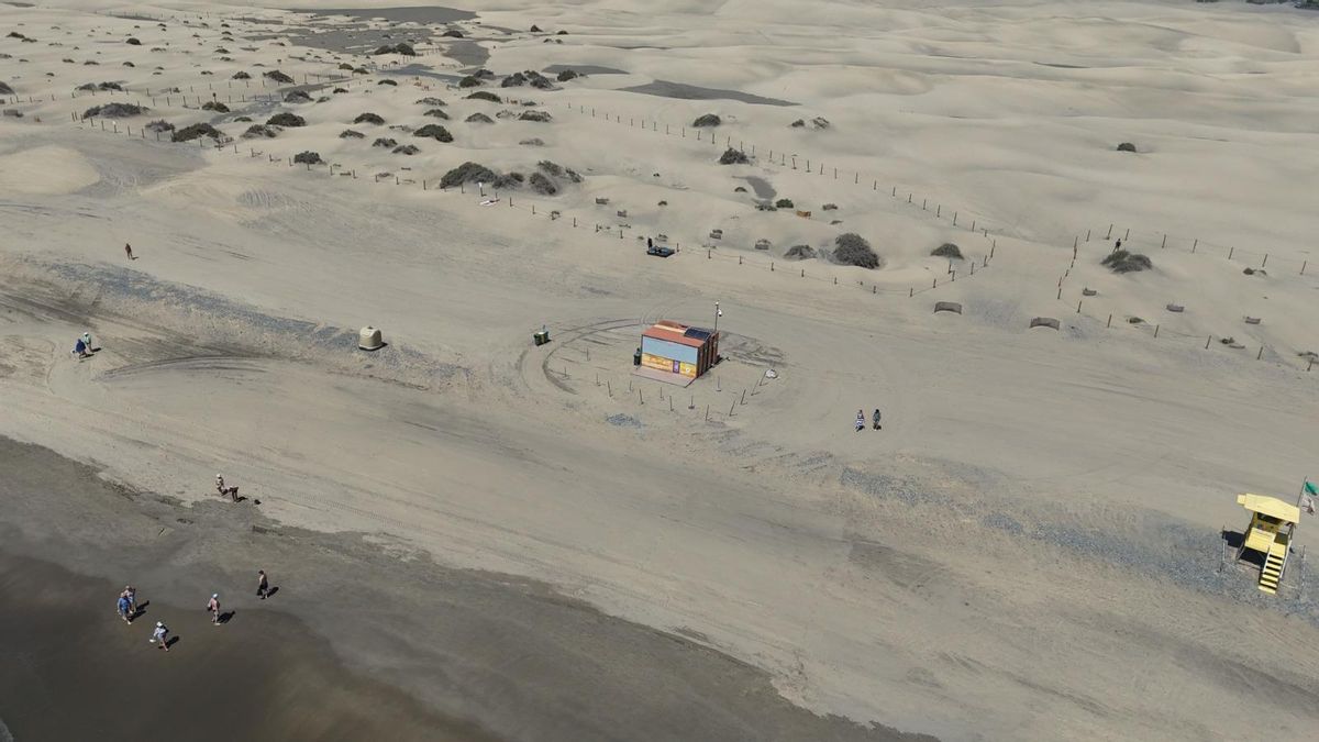 El Cabildo reubica el kiosco 4 para tratar de regenerar las Dunas de Maspalomas