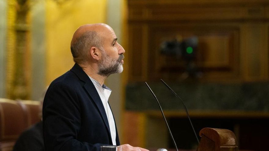 El BNG, muy lejos del grupo propio, se queda con un escaño en Madrid a un año de las elecciones gallegas