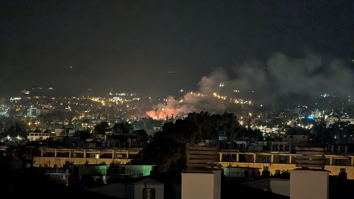 Un incendio de un cuadro eléctrico moviliza a los bomberos de Córdoba