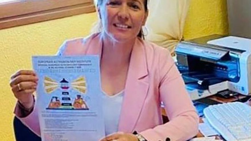 Fuencaliente presenta su proyecto de desarrollo turístico para el municipio vinculado con la ciencia