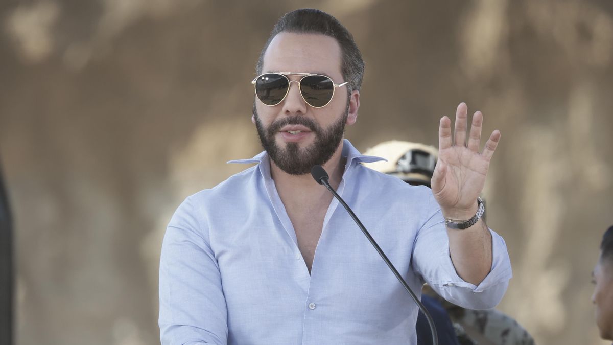 Feijóo recibe a la mano derecha de Bukele, de gira por España para defender su modelo ultrapunitivista