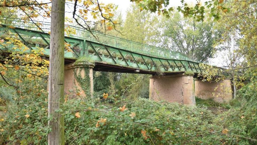 Más 1,8 millones para el puente metálico de Alberite que será ciclopeatonal y estará abierto a finales de 2025