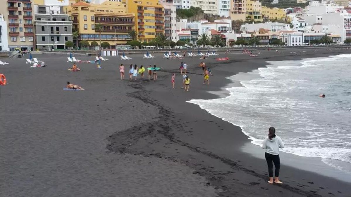 Playa de Santa Cruz de La Palma. Foto: LUZ RODRÍGUEZ.