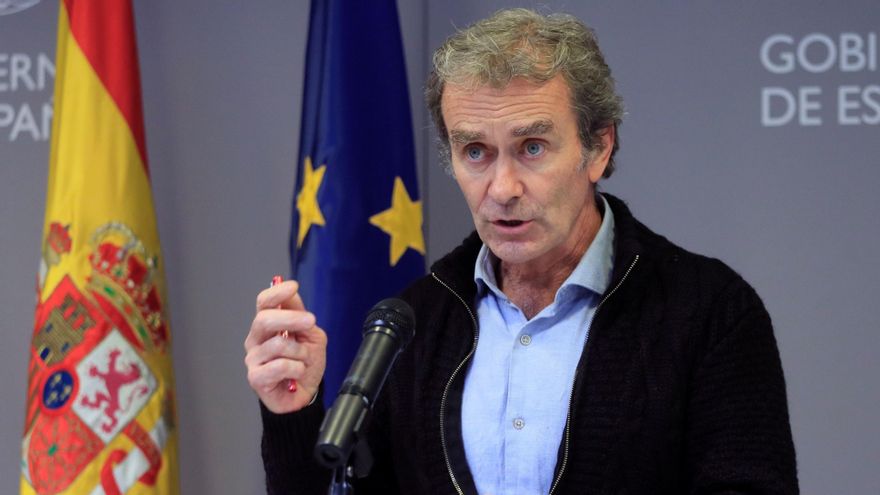 El director del Centro de Coordinación de Alertas y Emergencias Sanitarias del Ministerio de Sanidad Fernando Simón, durante la rueda de prensa este jueves en el Ministerio de Sanidad.-EFE/Fernando Alvarado