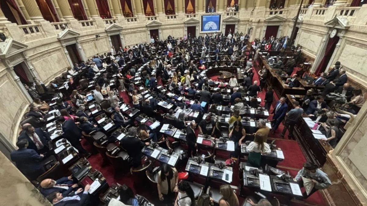 El oficialismo busca sesionar por la reforma de la Ley de Glaciares con respaldo de gobernadores