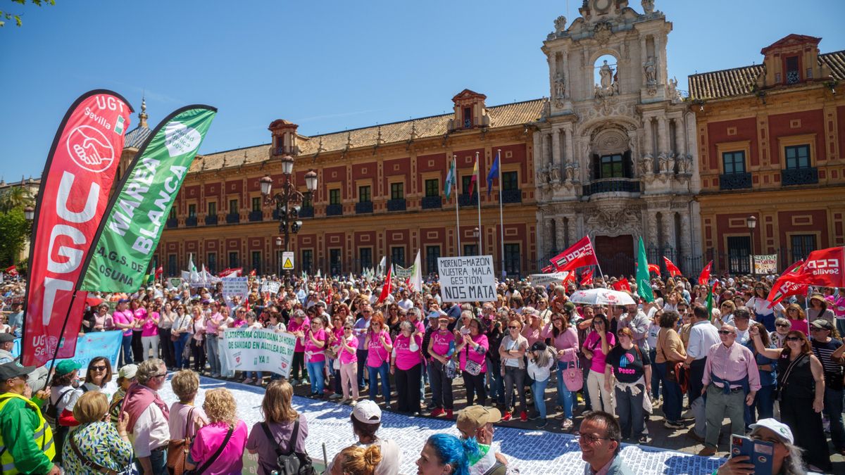 Las protestas sanitarias contra Moreno en las ocho capitales andaluzas zarandean la campaña y activan a las izquierdas