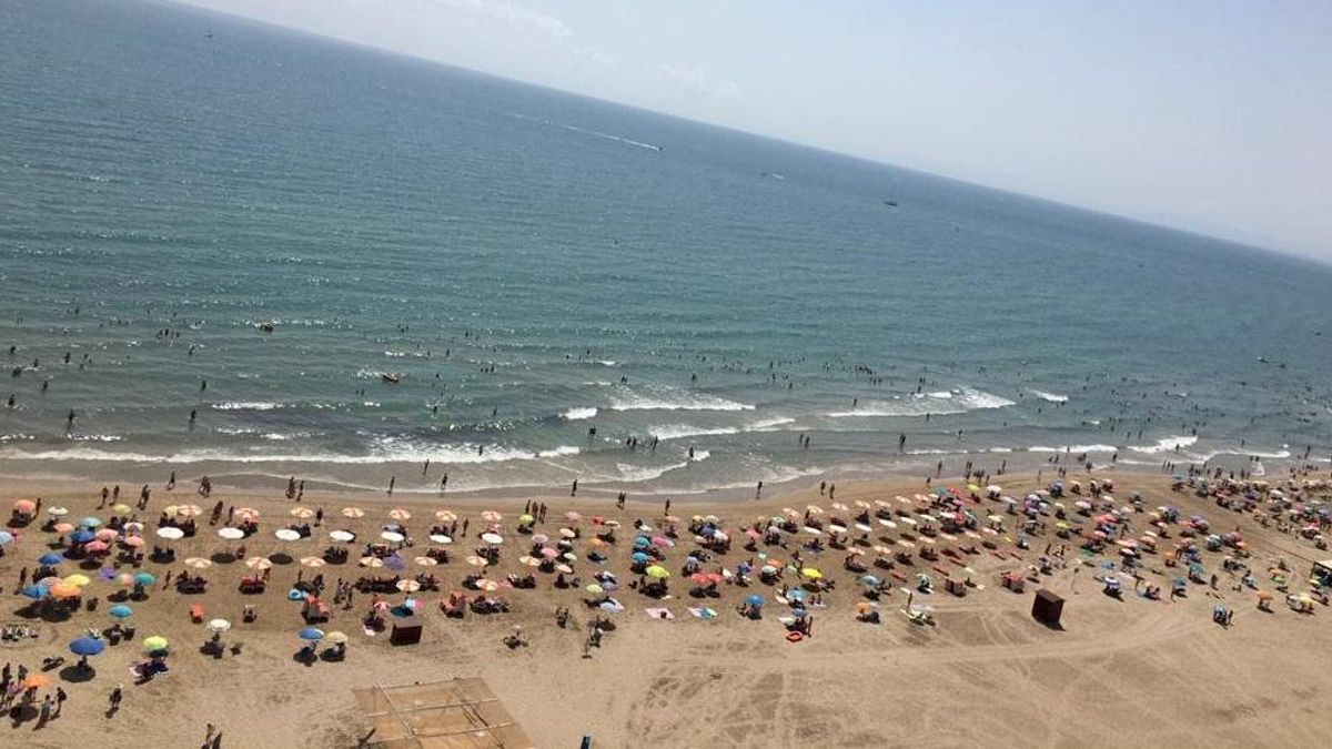 Playa de Cullera durante este verano de coronavirus.