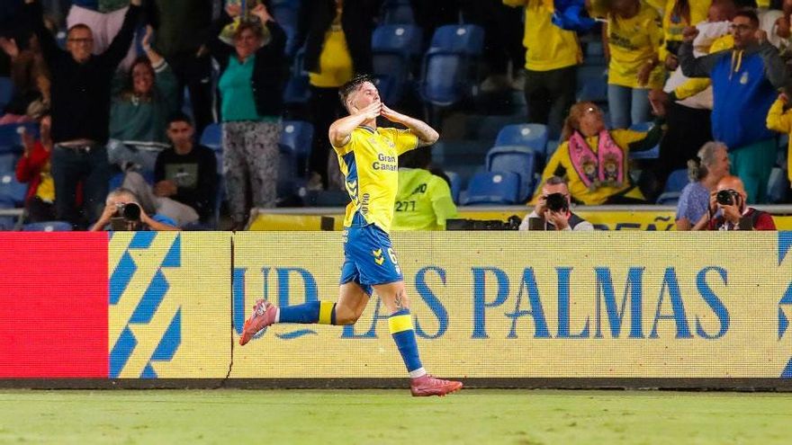 Las Palmas firma tres puntos el día de la vuelta de Kirian