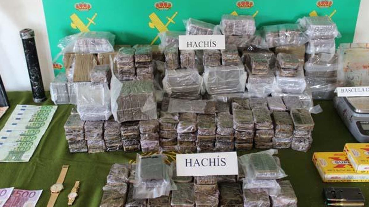 Multas de 22 millones de euros para los traficantes de hachí