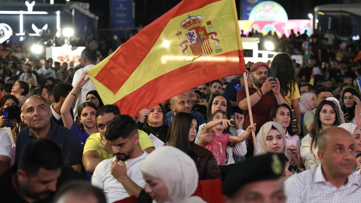 Ramala celebra el triunfo de la selección de España ante Argentina en la final del Mundial.