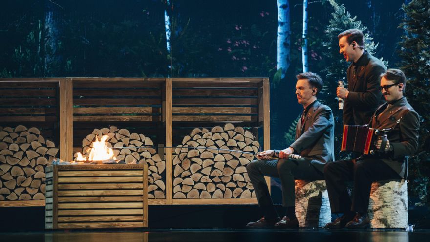 KAJ, representantes de Suecia, durante su actuación en Eurovisión 2024