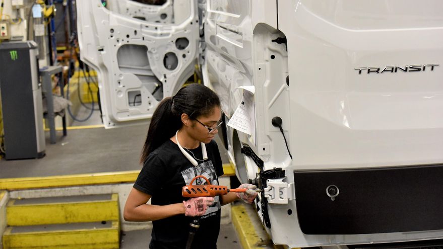 El cierre de la brecha de género sumaría 231.000 millones, un 18,5% de PIB, y crearía 3,2 millones de empleos