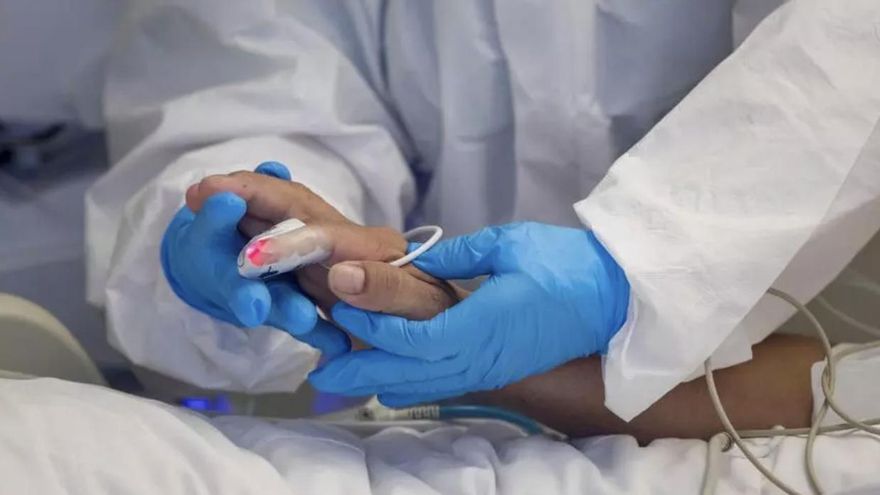 El negocio de los seguros privados de salud se dispara en Canarias: las empresas ingresaron casi un 10% más el último año