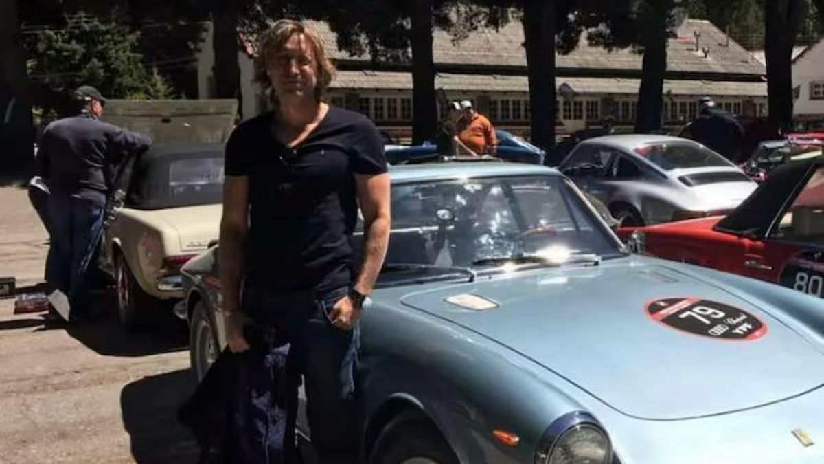 Jonathan Kovalivker, afecto a los autos caros y a no entregar claves