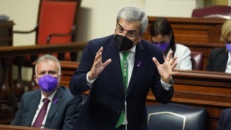 El Gobierno canario aboga por ayudas en lugar de bajar los impuestos para afrontar la inflación