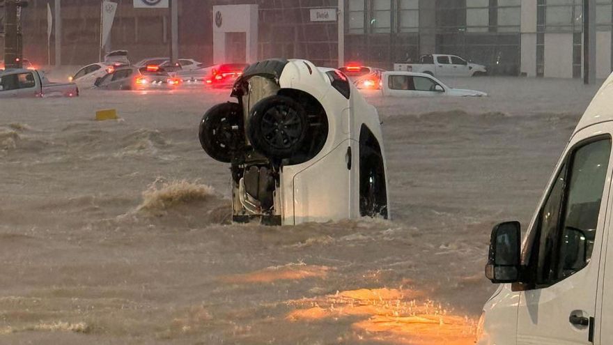 Confirman la muerte de 10 personas por el temporal en Bahía Blanca y no descartan más víctimas fatales